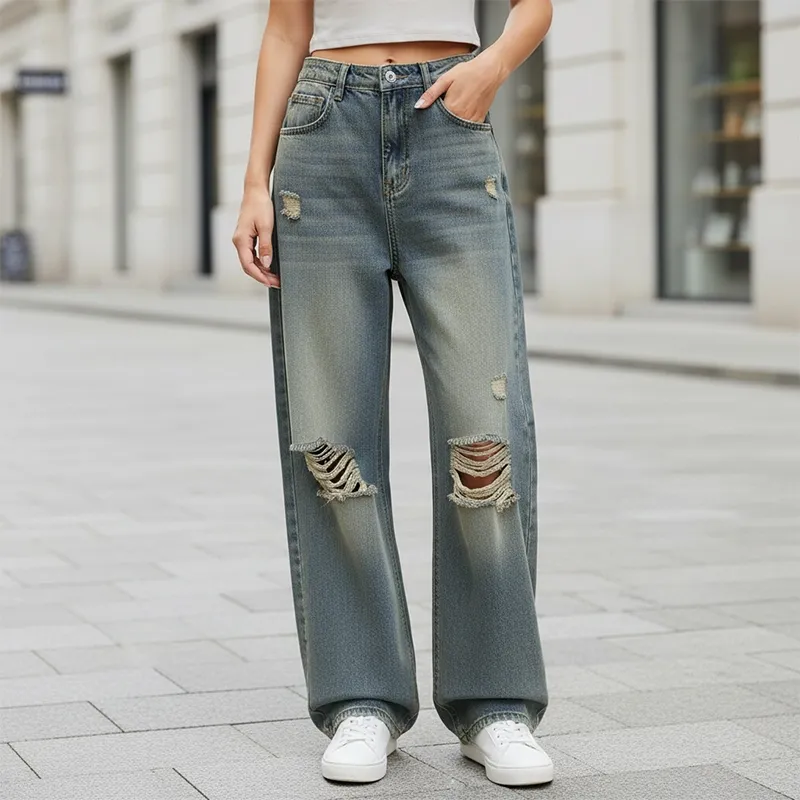 womens jeans, high waist jeans, ripped jeans, loose fit jeans, loose jeans, wide legged jeans, retro jeans